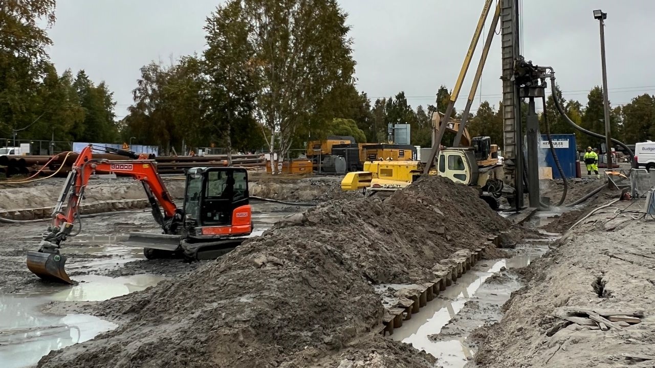 Drilling of the RD pile wall